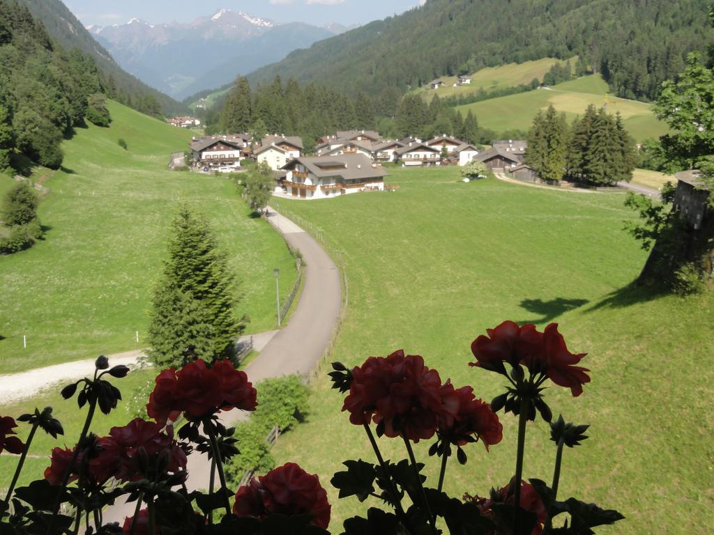 Hotel Schoelzhorn Superior Racines Exterior foto