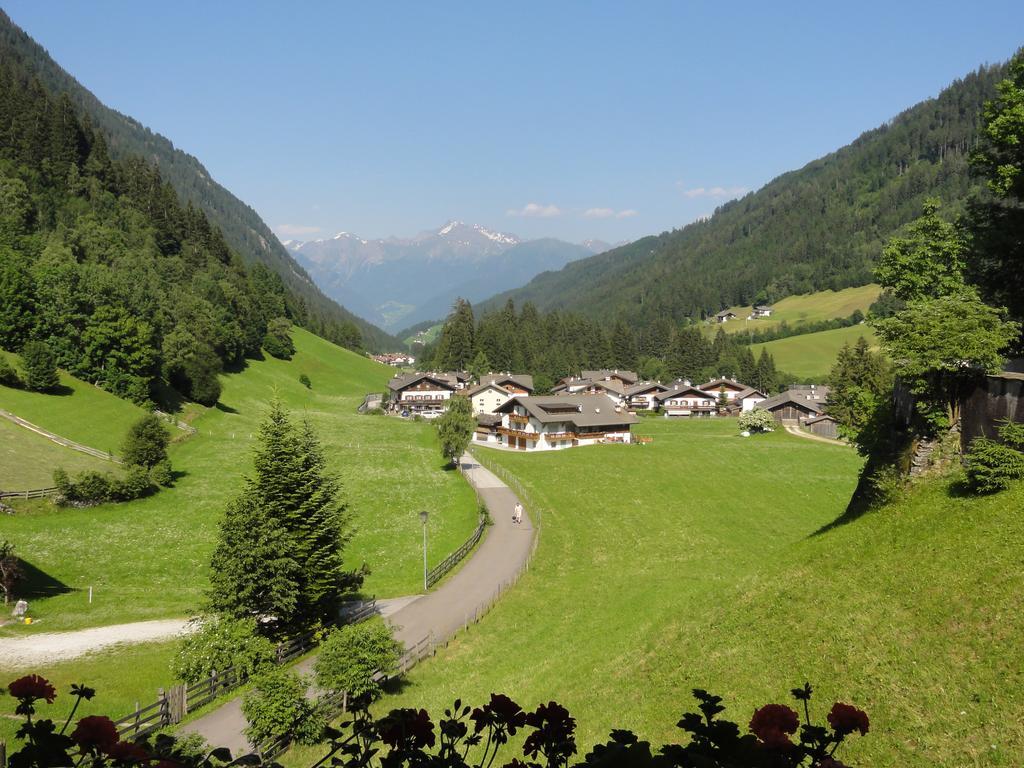 Hotel Schoelzhorn Superior Racines Exterior foto