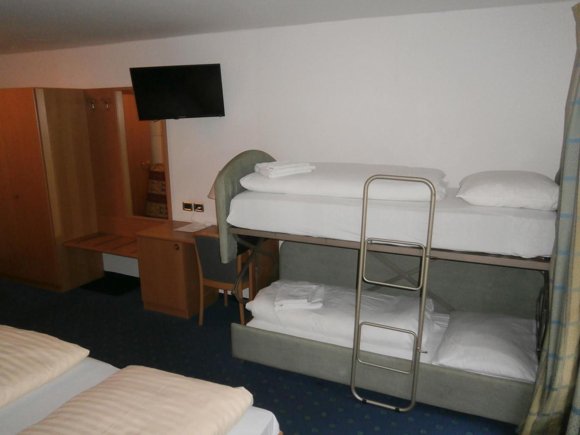 Hotel Schoelzhorn Superior Racines Habitación foto